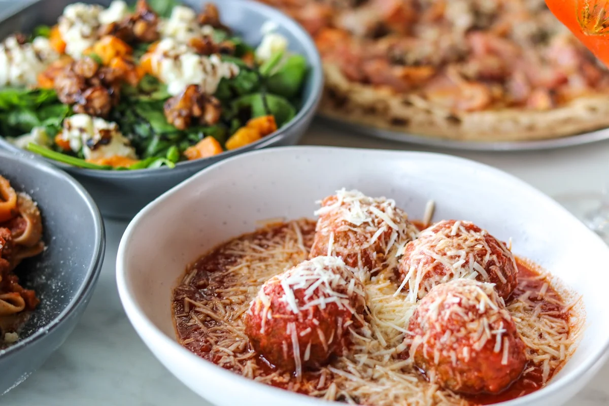 Food & drink, THE DELI BY PEPE ITALIA