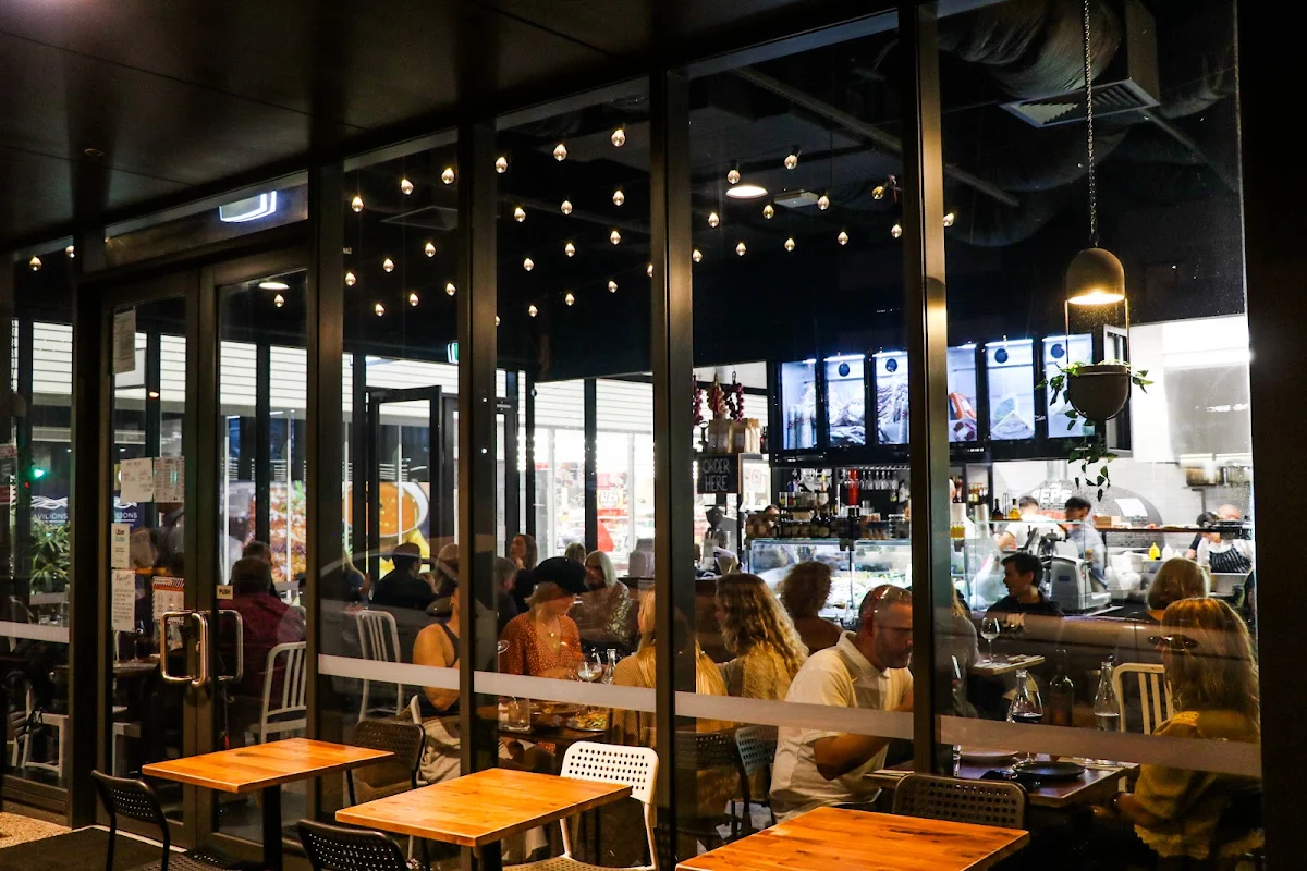Vibe, THE DELI BY PEPE ITALIA