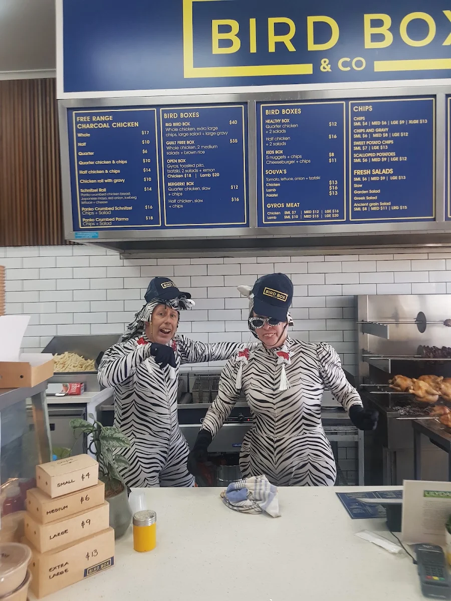 Menu, Bird Box & Co