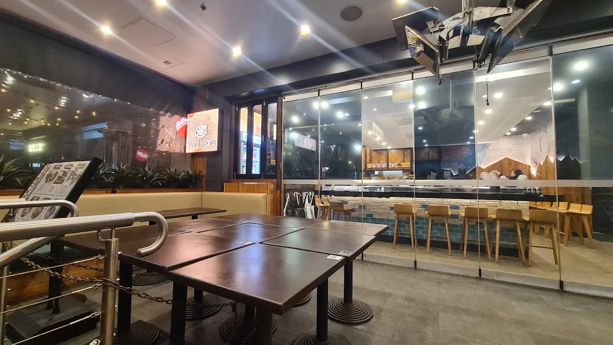 Vibe, Sushi Maru