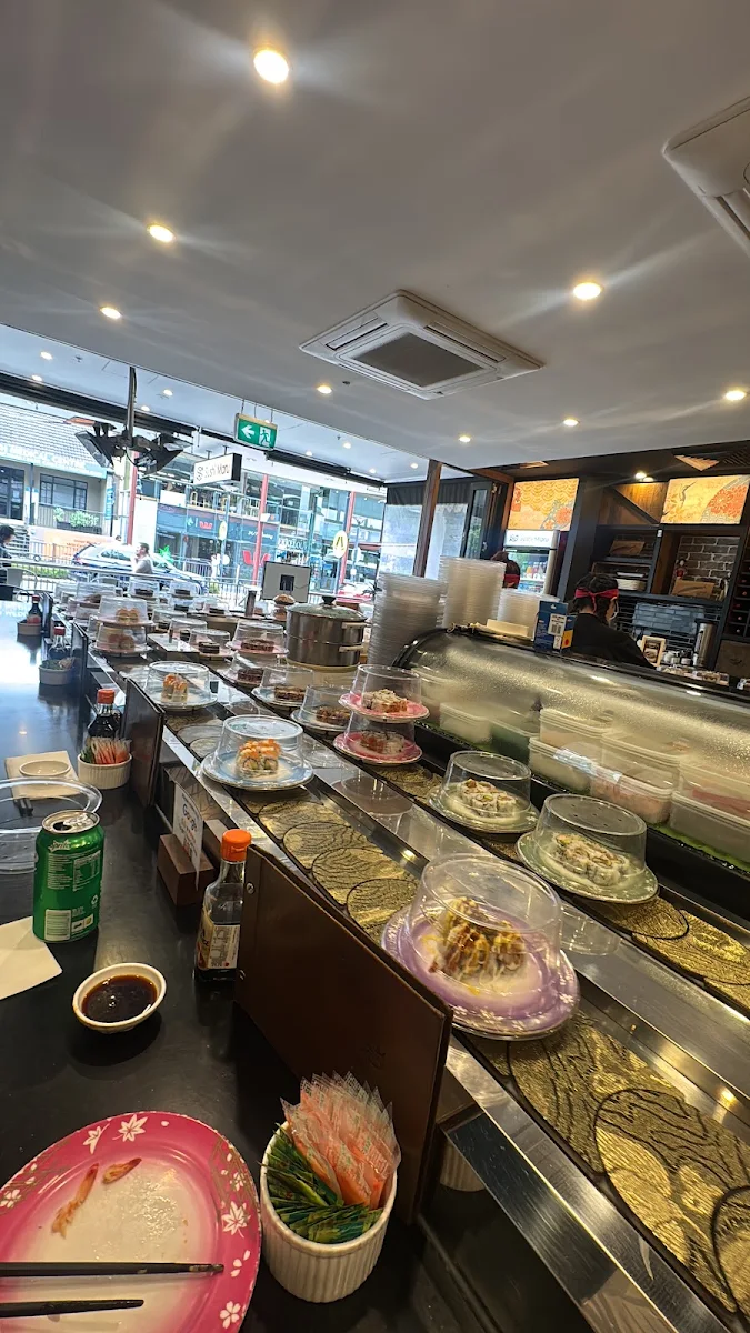 Vibe, Sushi Maru