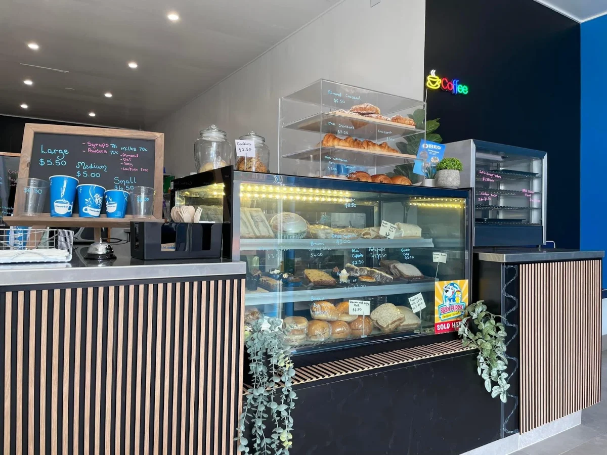 Vibe, Crest Bean Cafe