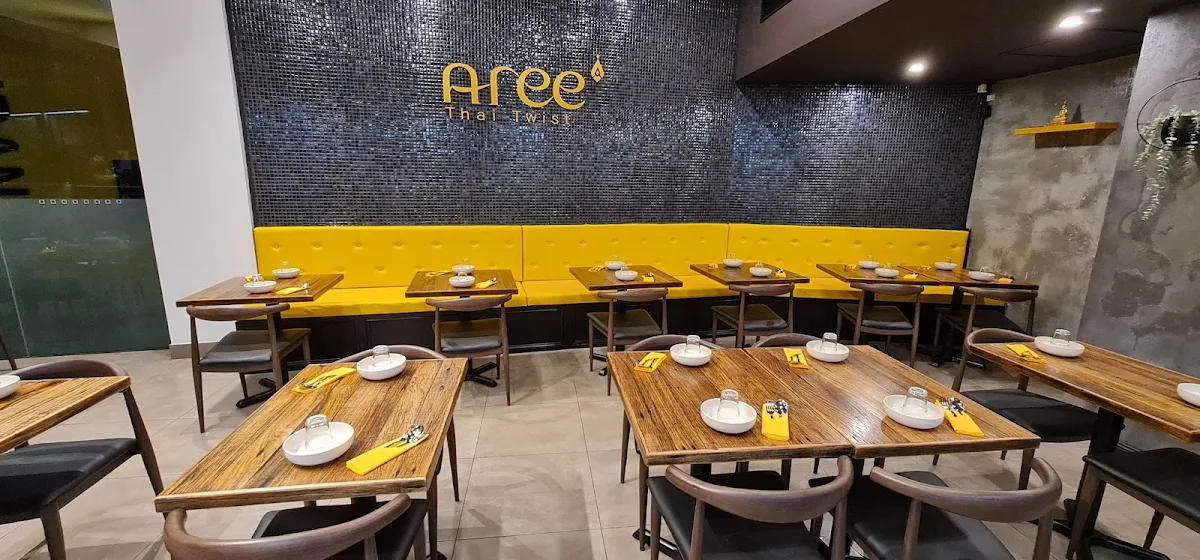 Vibe, Aree Thai Twist