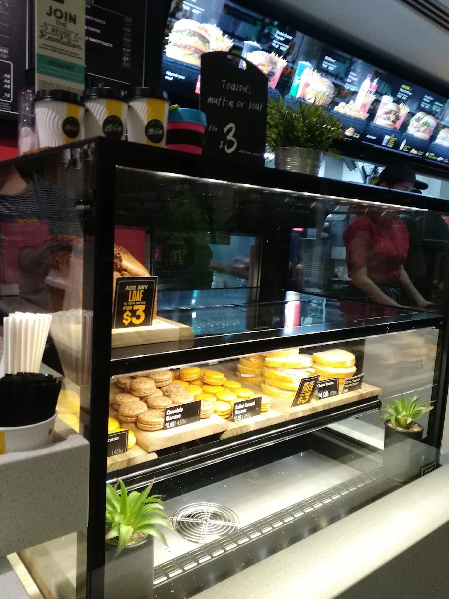 Vibe, McDonald's Oak Park
