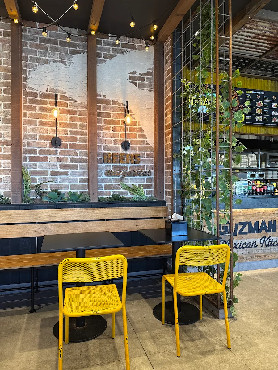 Vibe, Guzman y Gomez Mount Pleasant DT