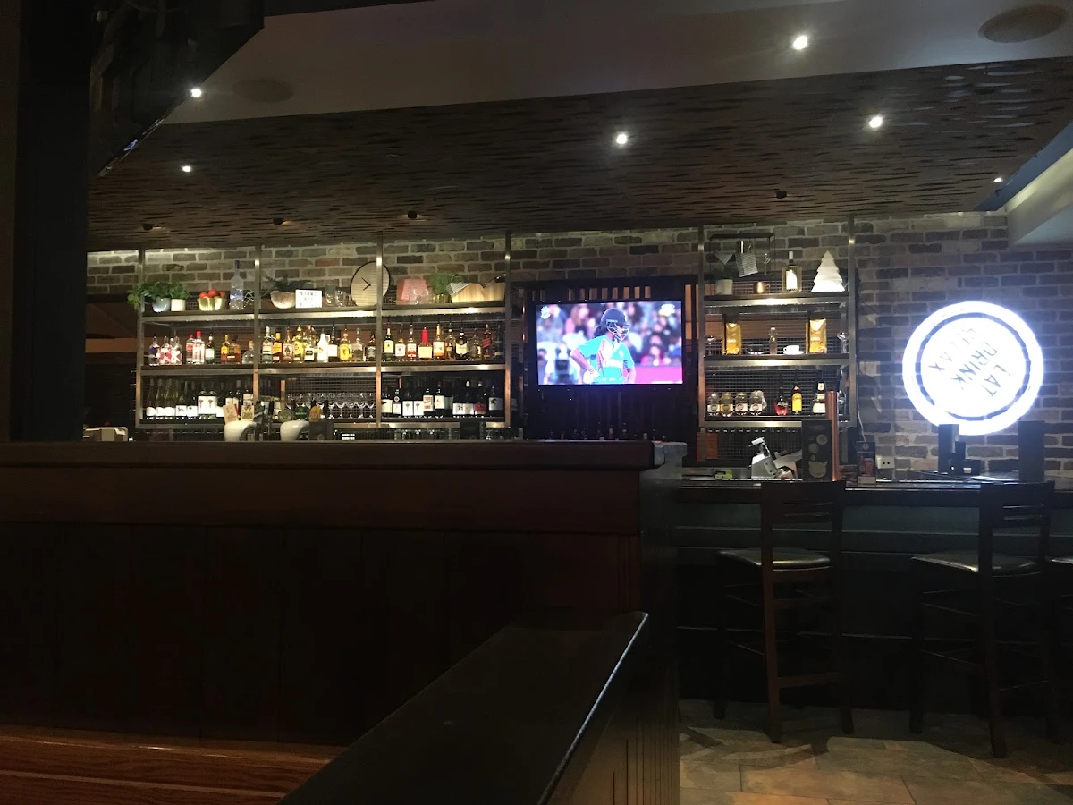 Vibe, Outback Steakhouse Aspley