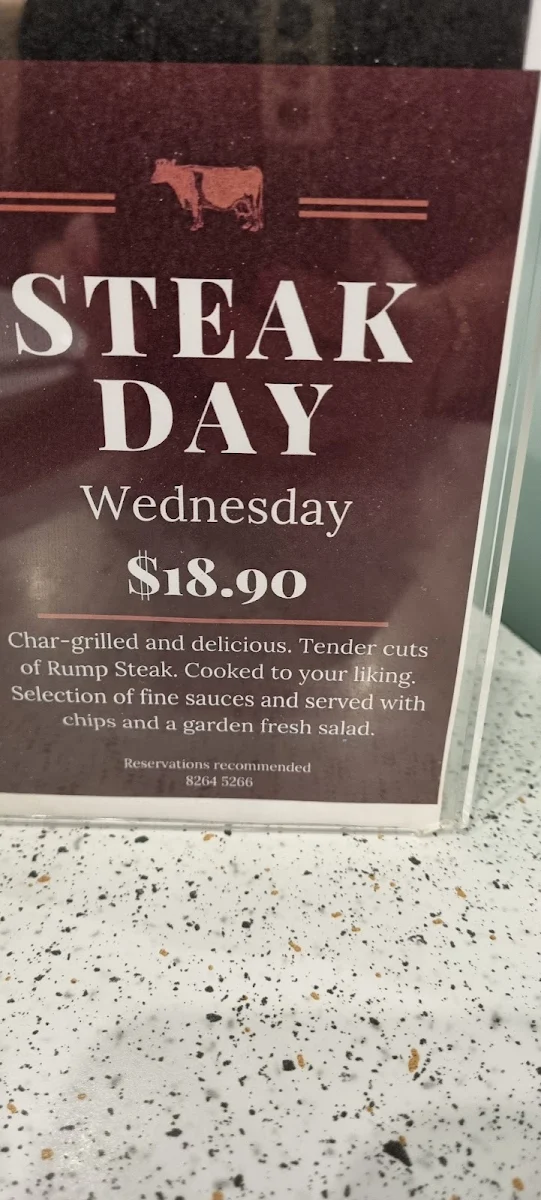 Menu, Clovercrest Hotel