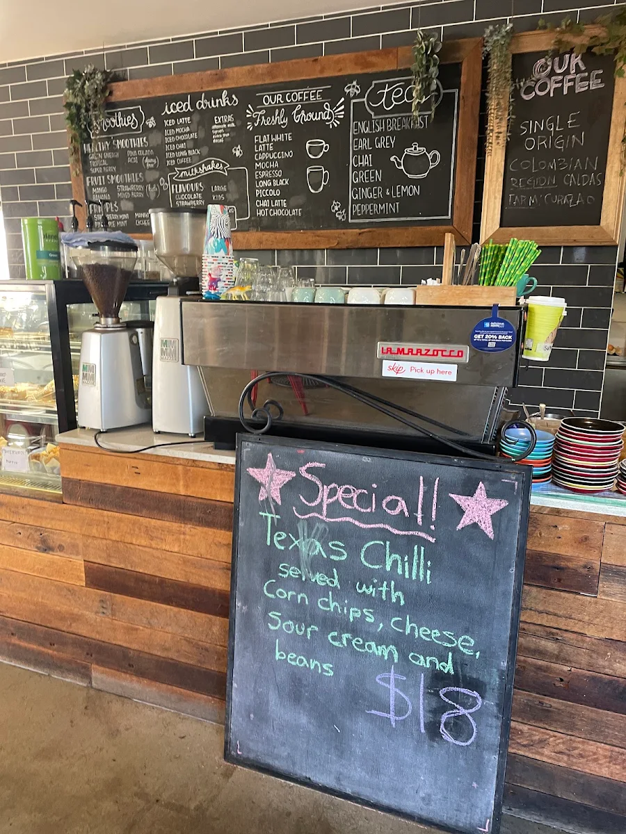 Menu, Birds & Bees Café / Bar