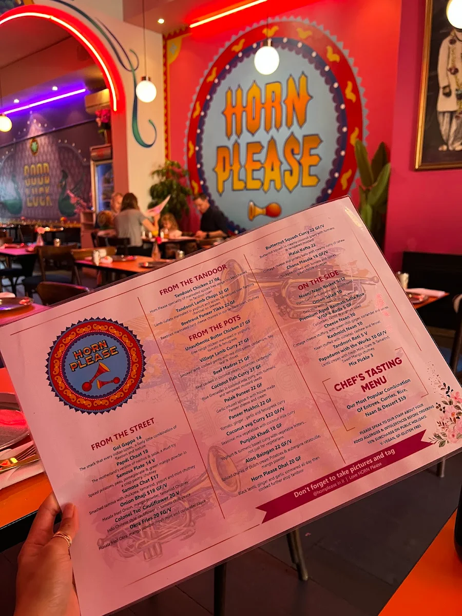 Menu, Horn Please
