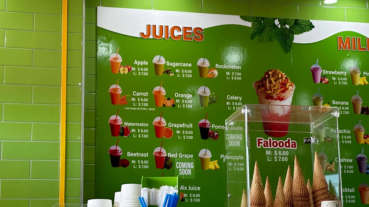 Menu, Khan Juice Clayton