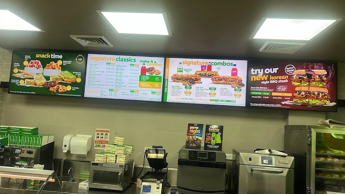 Menu, Subway Rosehill