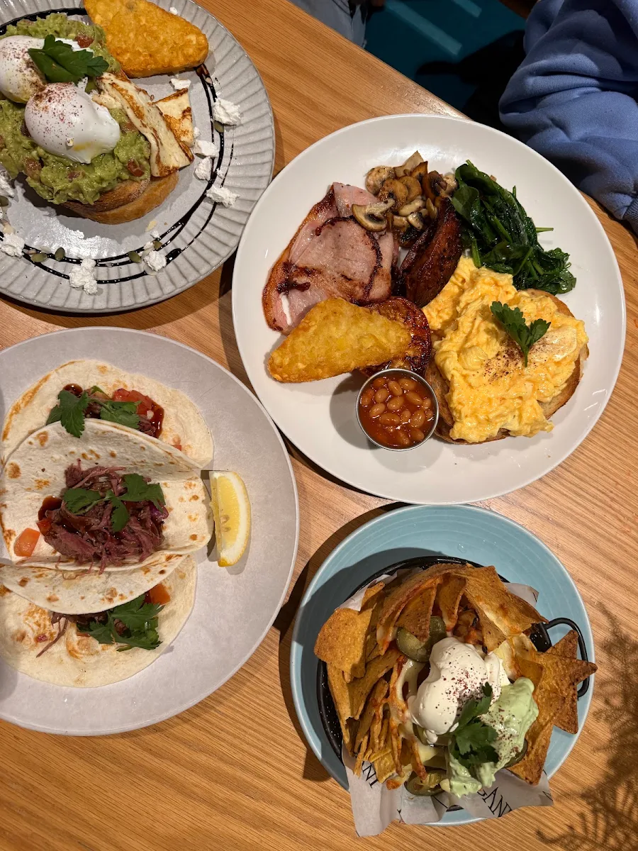 Food & drink, Degani Greensborough