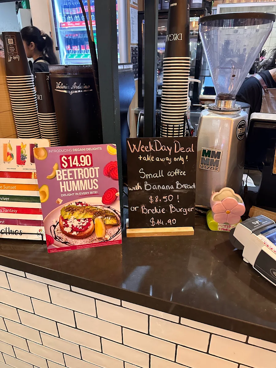 Menu, Degani Greensborough