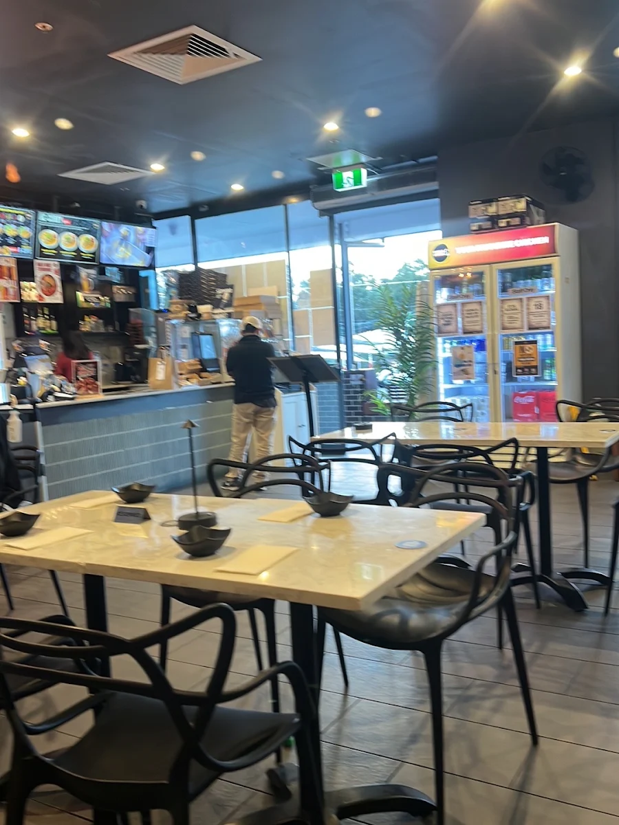 Vibe, KOCHI KOCHI (Korean Chicken &)
