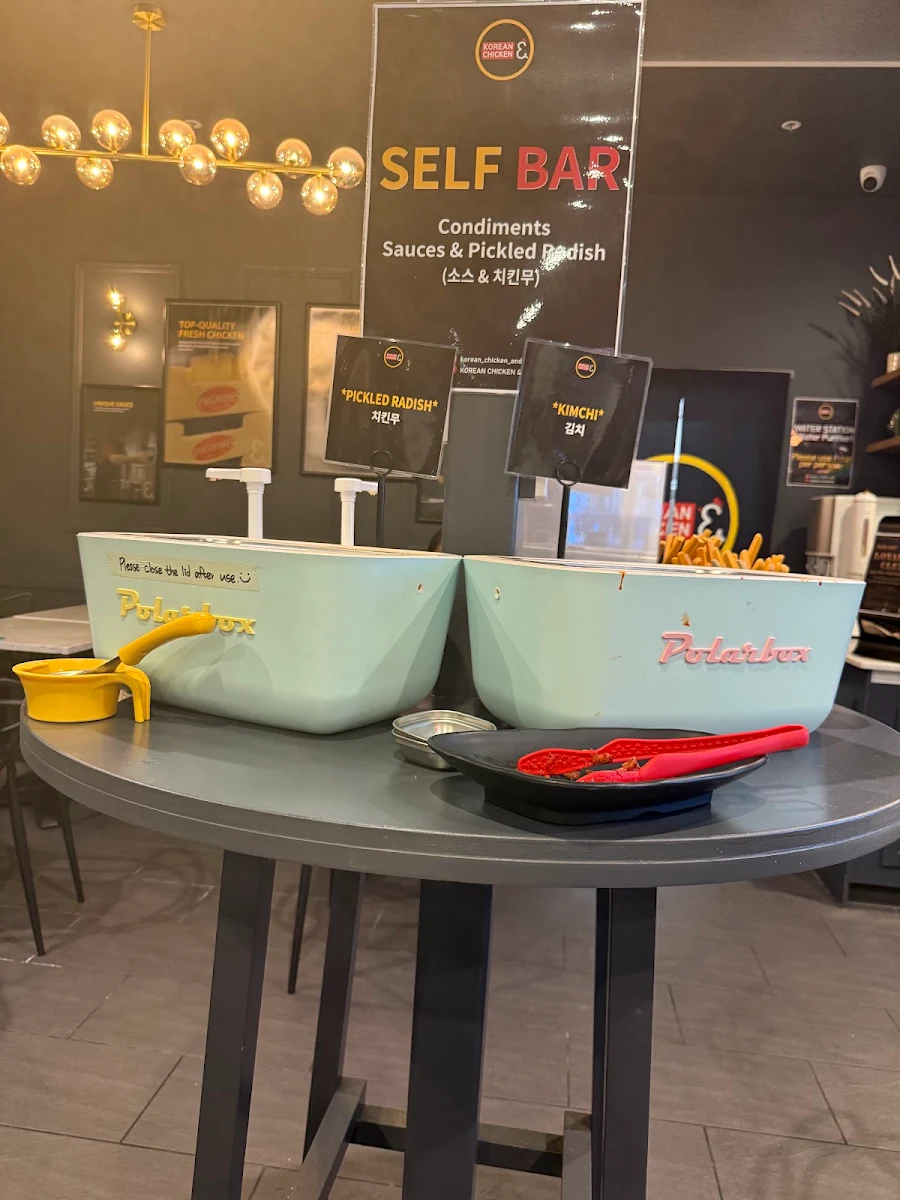 Vibe, KOCHI KOCHI (Korean Chicken &)