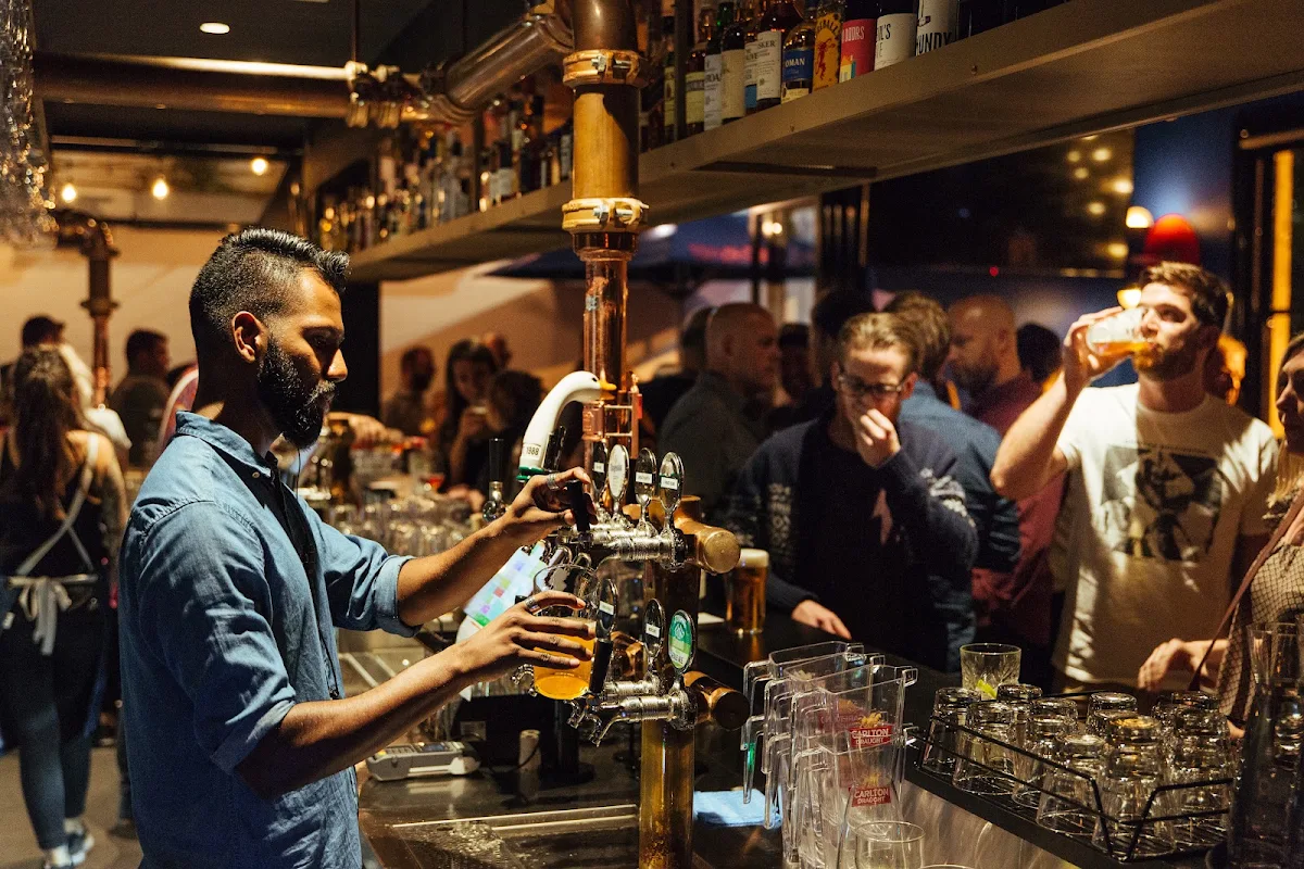 Vibe, Prince Alfred Carlton