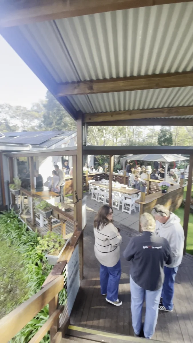 Vibe, The Deck Cafe Lovedale