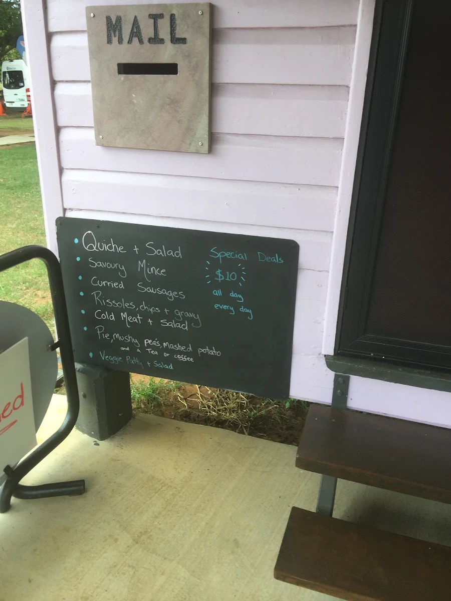 Menu, Floating Café