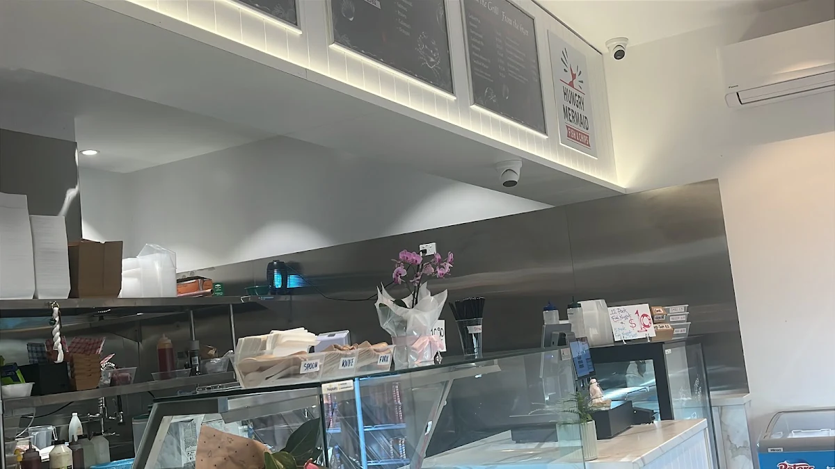 Vibe, Hungry Mermaid