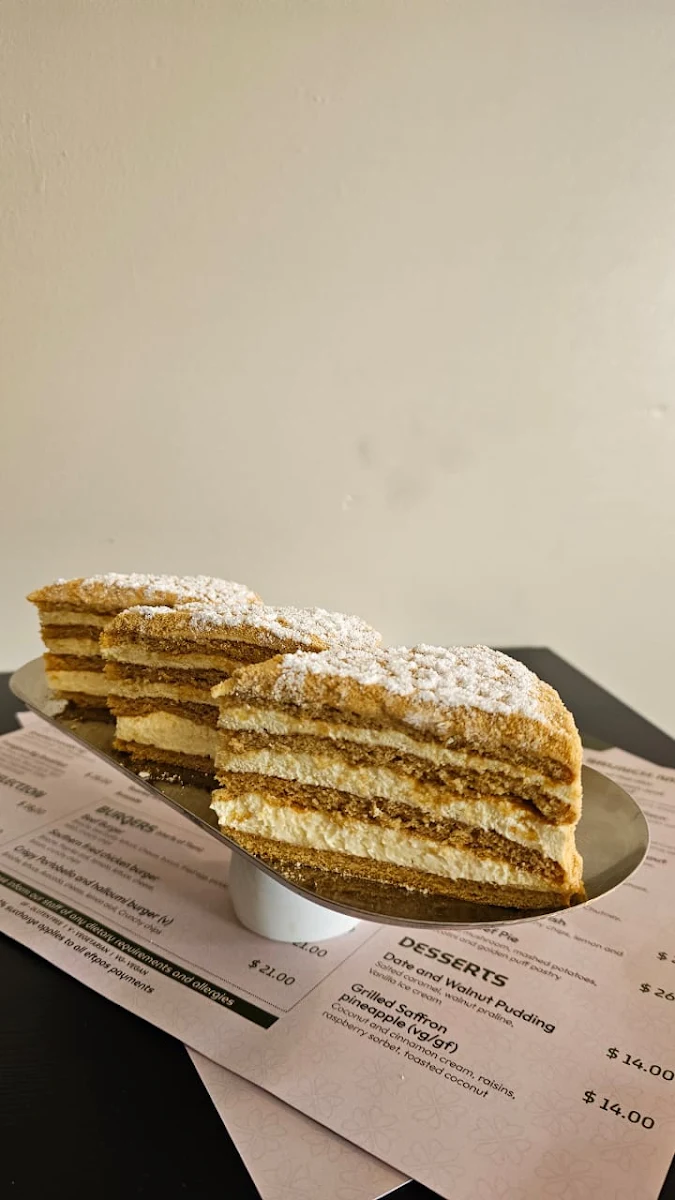 Menu, 52 Frangipani