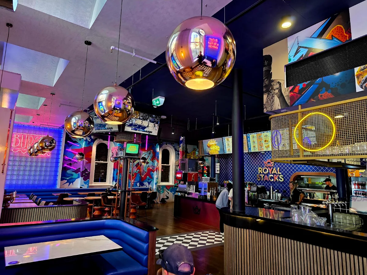 Vibe, Royal Stacks Bourke St
