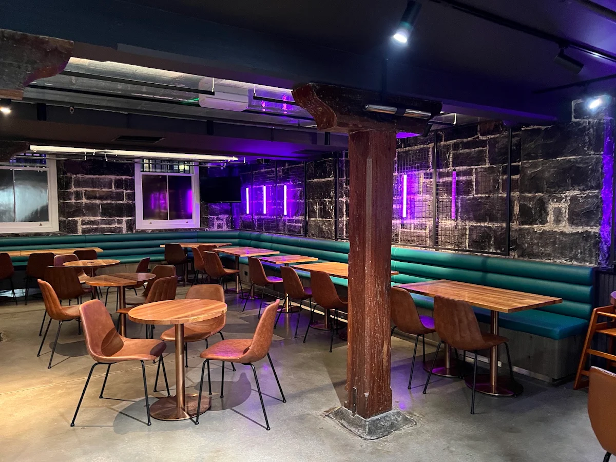 Vibe, Royal Stacks Bourke St