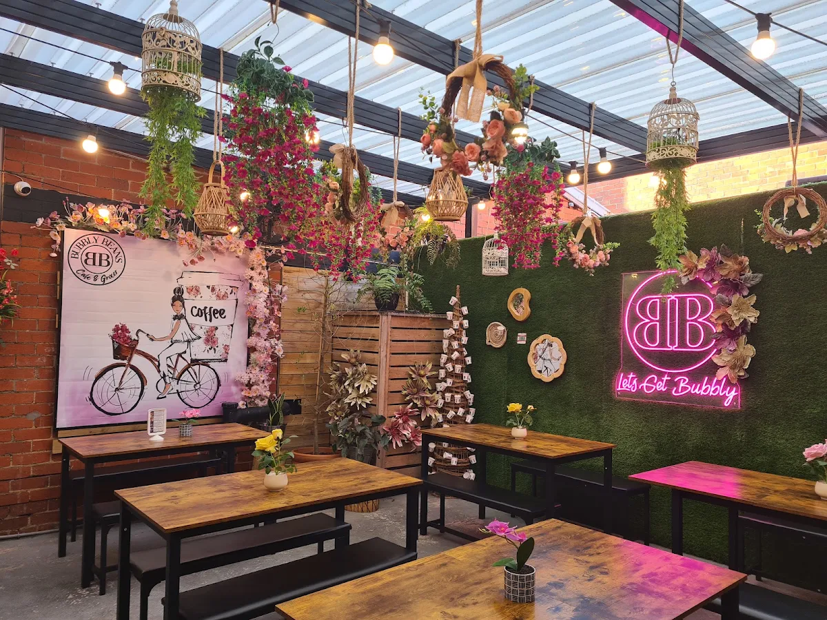 Vibe, BUBBLY BEANS CAFE MIDDLE EASTERN GROCERY STORE CHELSEA