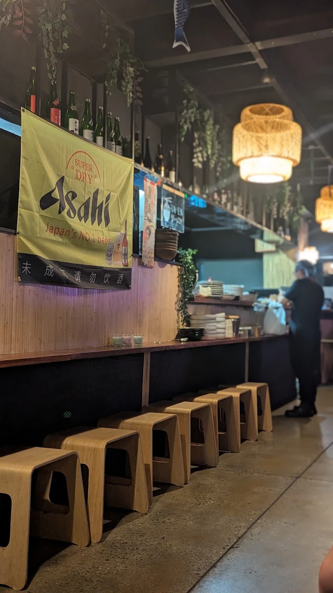Vibe, Momoko Southport