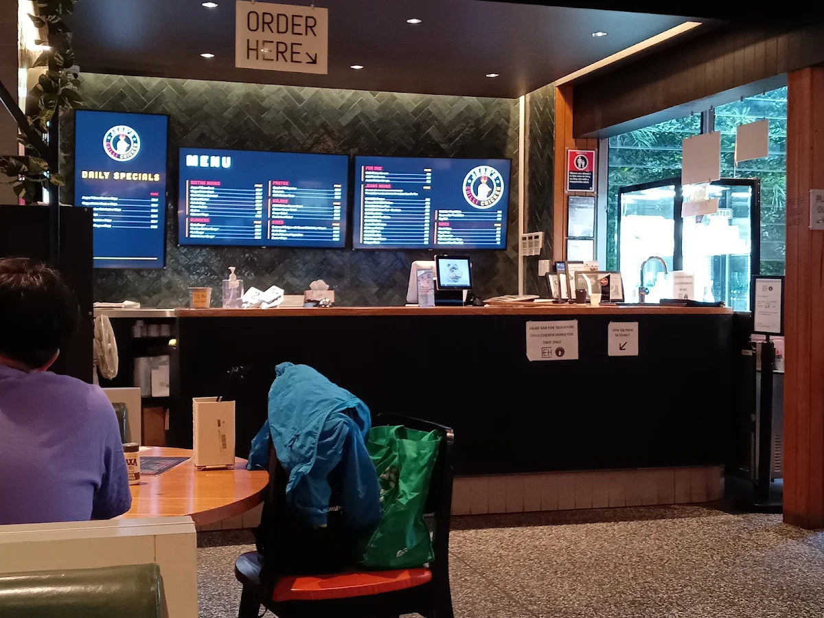 Vibe, Jeans Chilli Chicken Eastwood