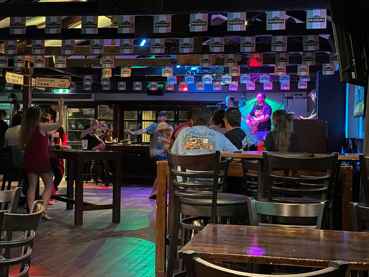 Vibe, Shenannigans