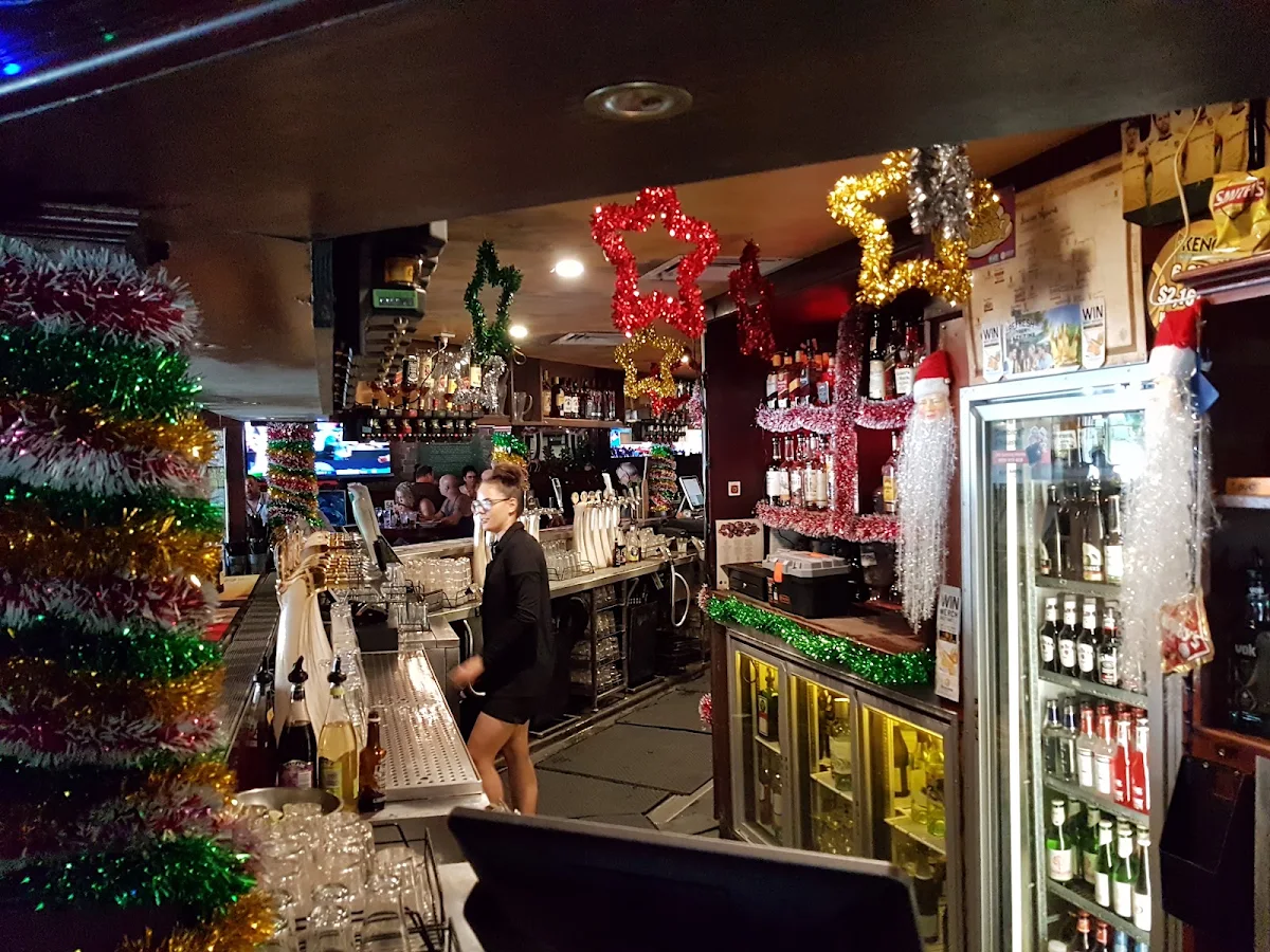 Vibe, Shenannigans
