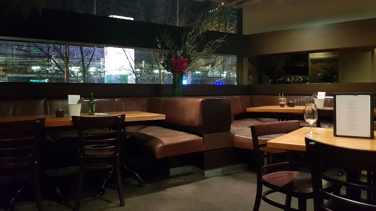 Vibe, Chatswood Hotel