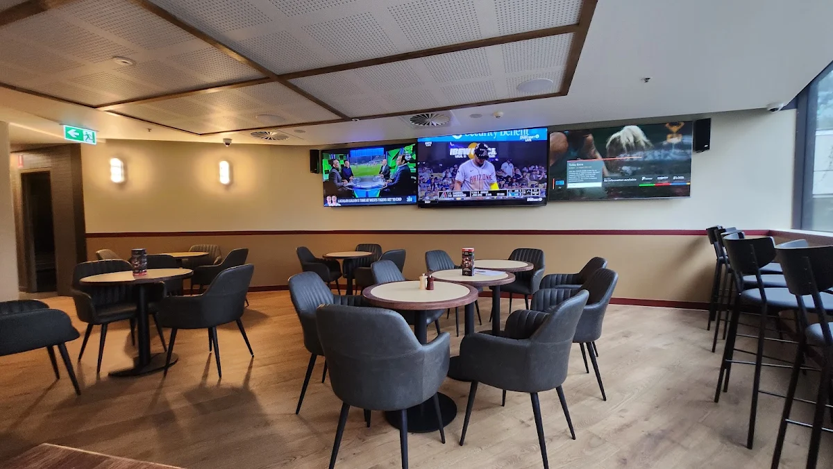Vibe, Chatswood Hotel