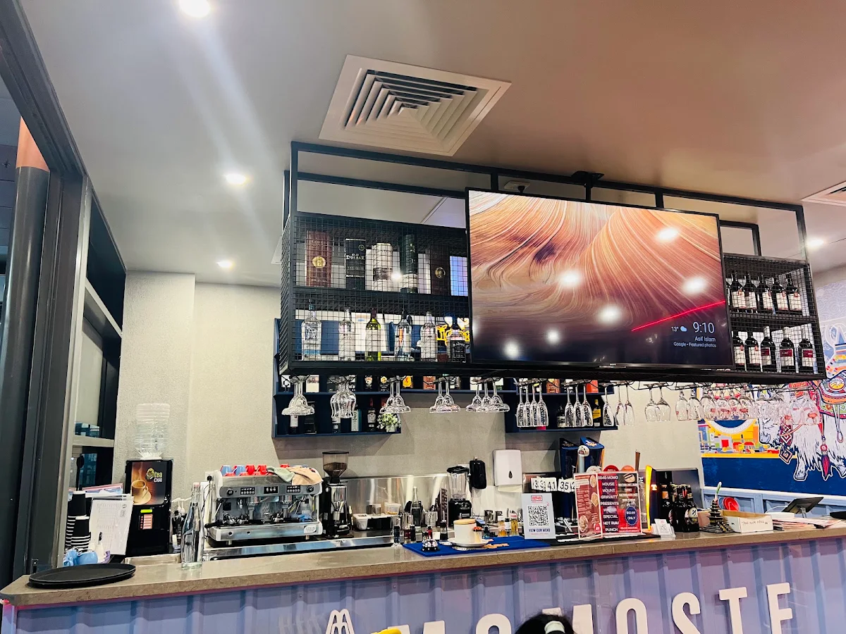 Vibe, 8848 Momo House Mount Gravatt