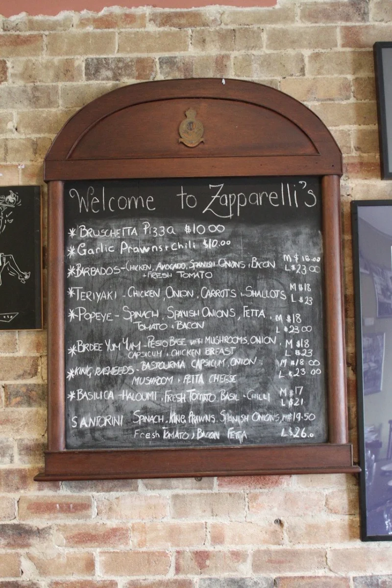 Menu, Zapparellis Pizza