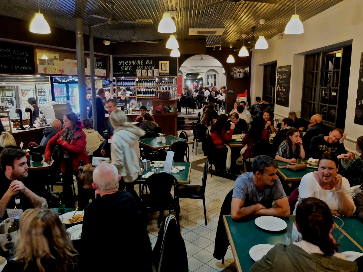 Vibe, Pizza Bella Roma