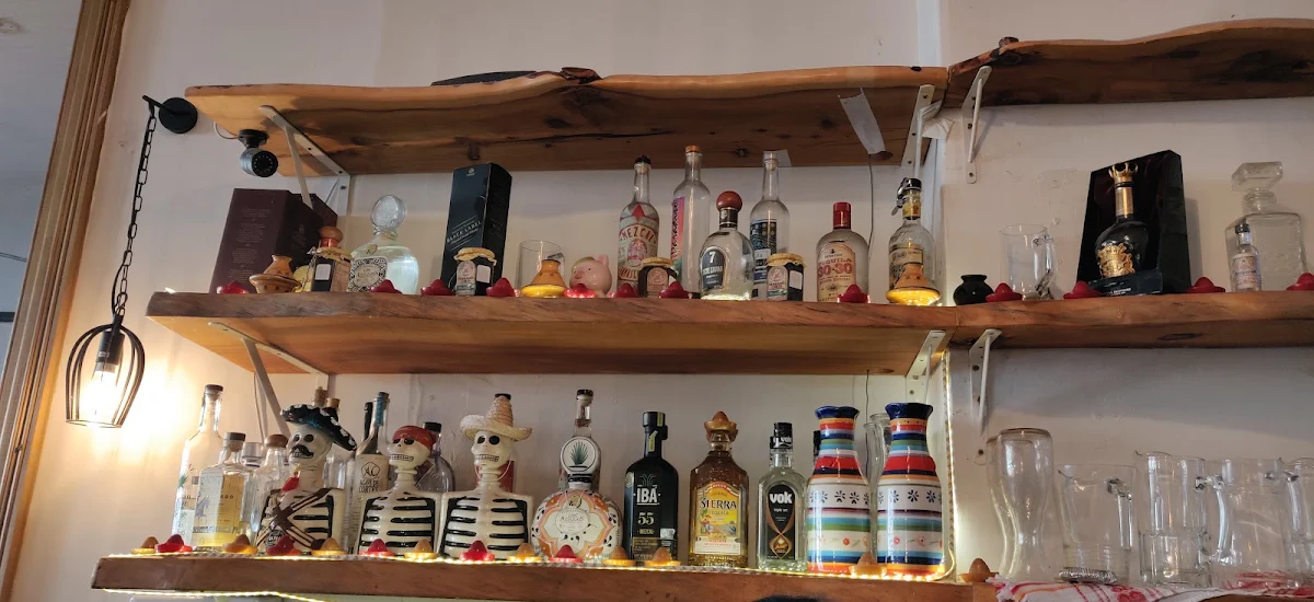 Vibe, El Sabor - Mexican Restaurant