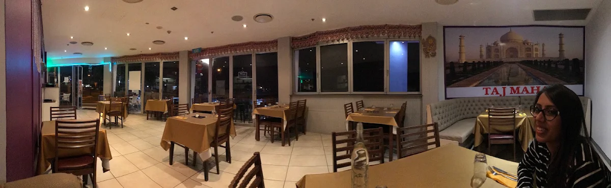 Vibe, Swagat Indian Restaurant