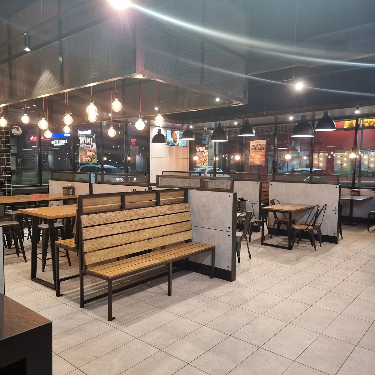 Vibe, Carl's Jr. Melton