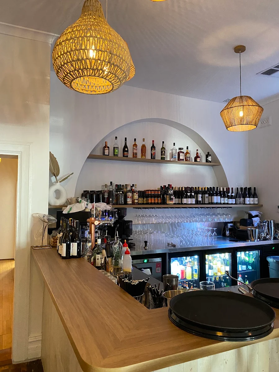 Vibe, Intuition Wine and Kitchen