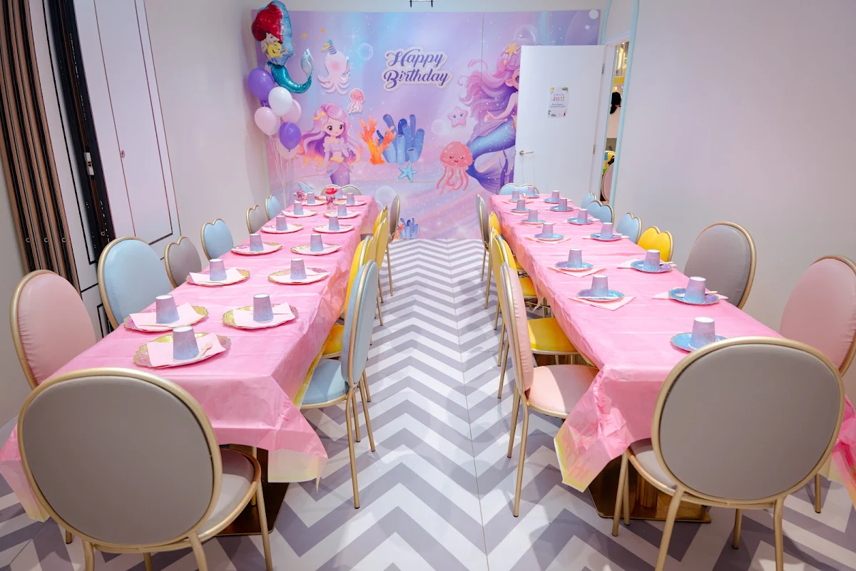 Vibe, Kiddoz Cafe - Macquarie Centre