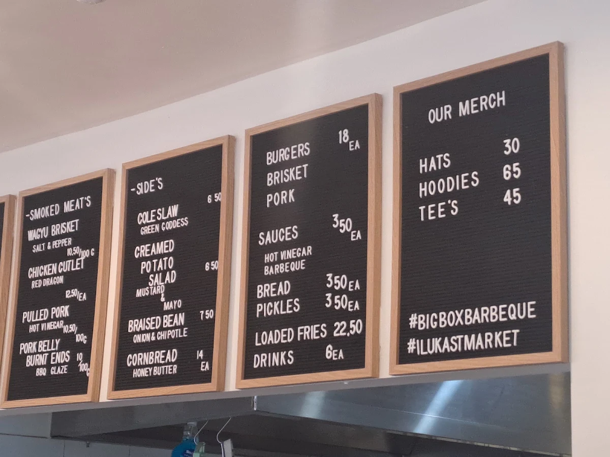 Menu, Iluka St. Market