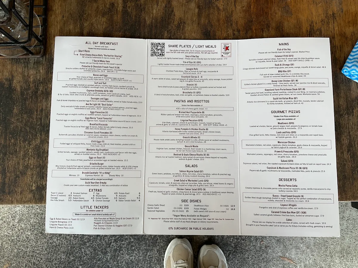 Menu, Montania Cafe - Bar - Restaurant