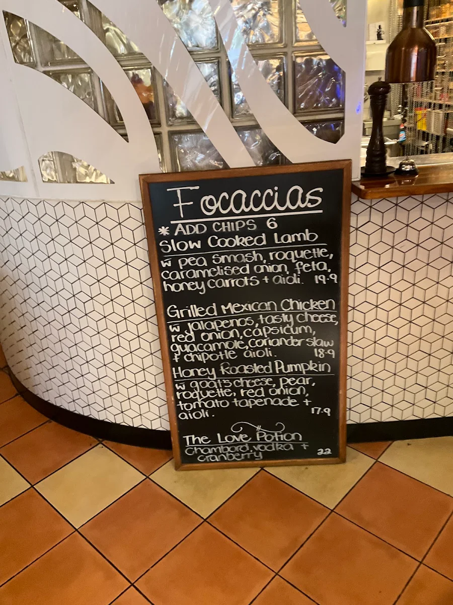 Menu, Montania Cafe - Bar - Restaurant