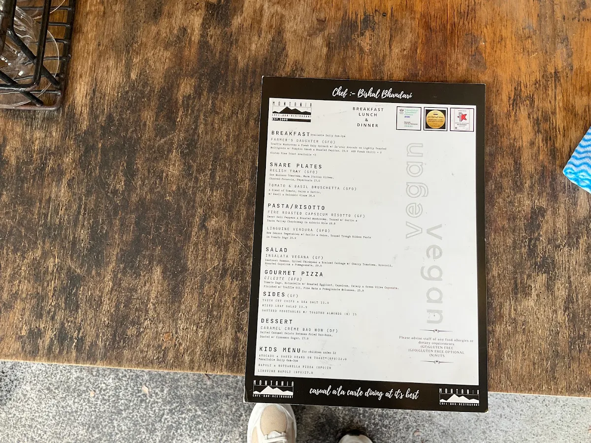 Menu, Montania Cafe - Bar - Restaurant