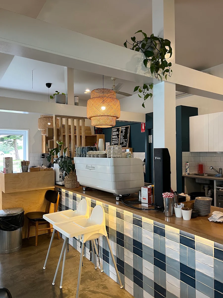 Vibe, The Beach Kiosk Cafe