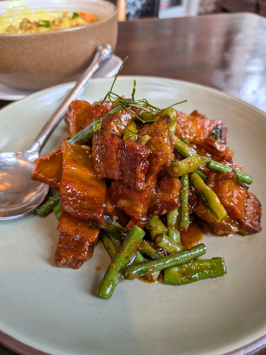 Food & drink, Jinda Thai Restaurant