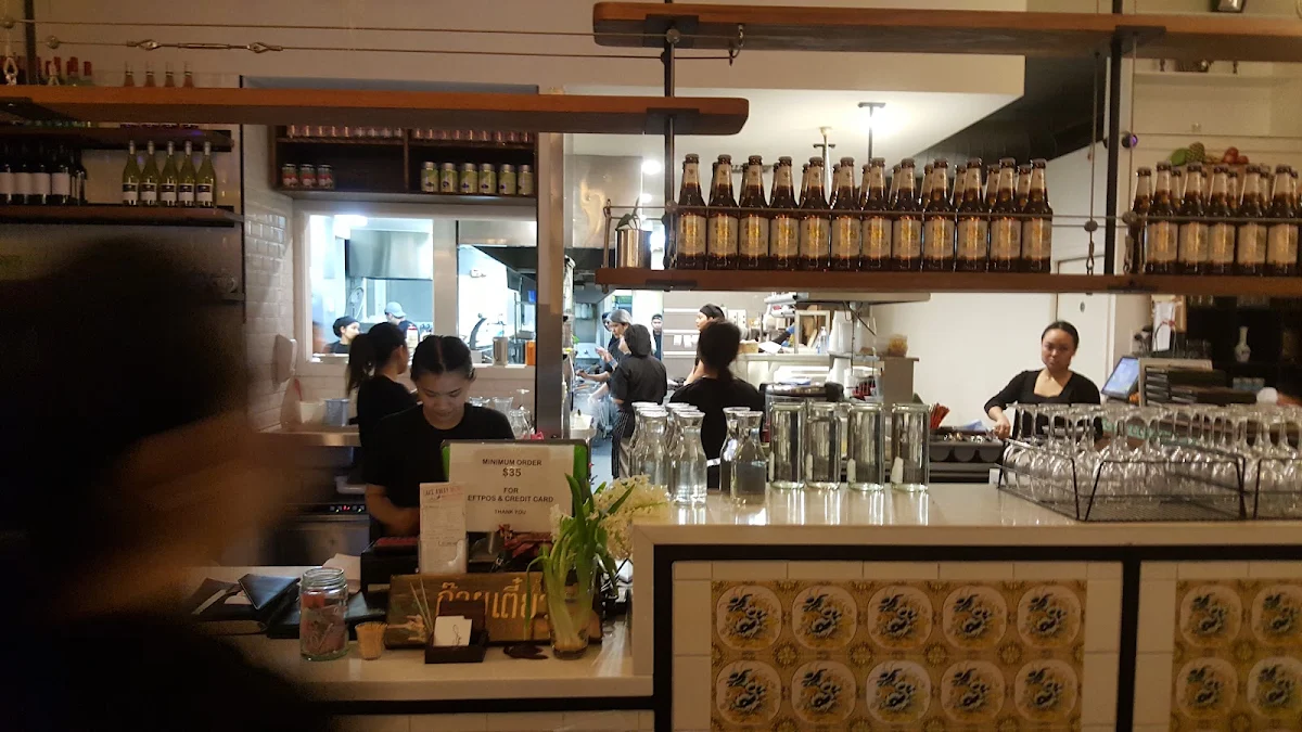 Vibe, Jinda Thai Restaurant