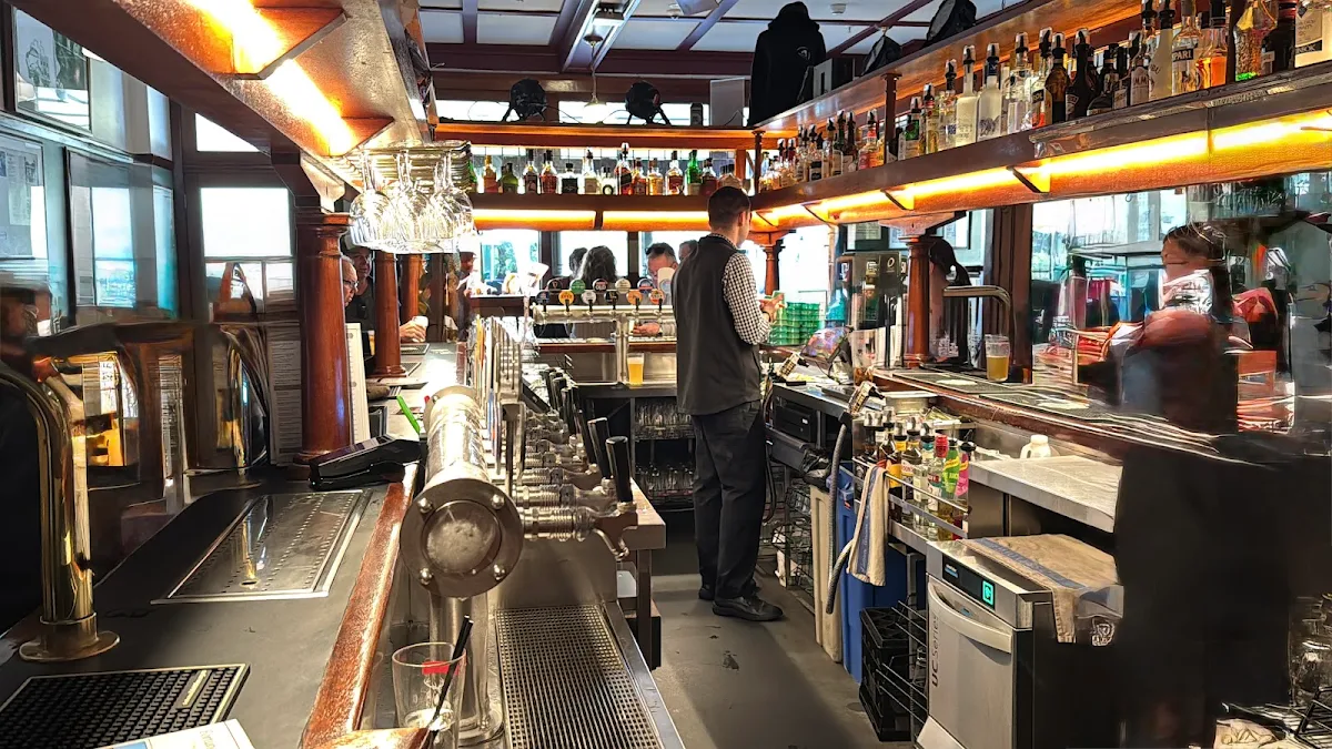 Vibe, Fortune of War - Sydney's Oldest Pub