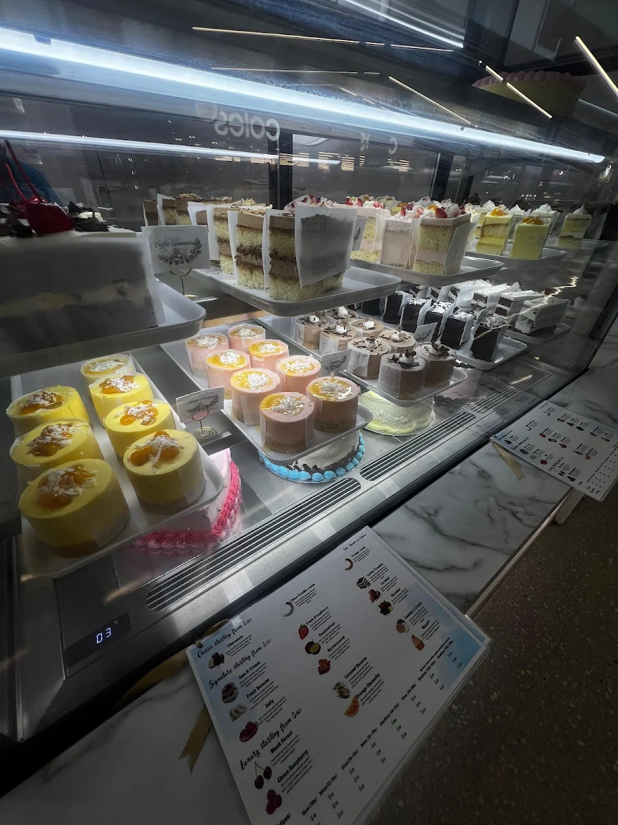 Vibe, Ollies Cake House